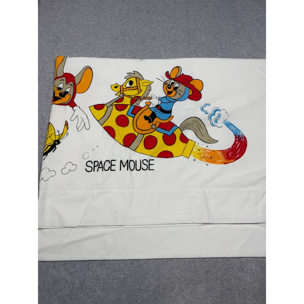 Vintage Fruit of the Loom Space Mouse Flat Sheet Walter Lantz Muslin 63x104